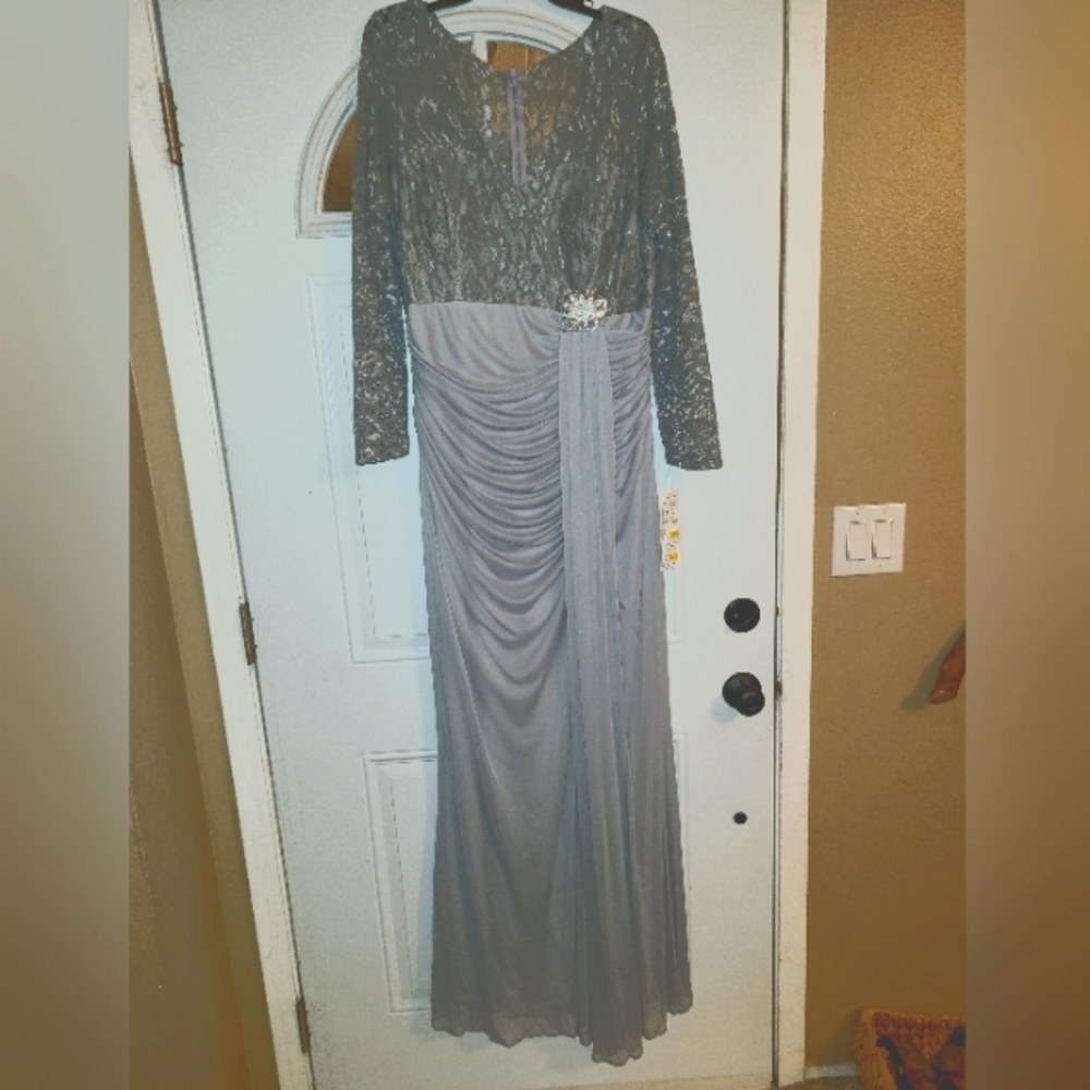 Fiesta Fashion Formal Evening Wear 2XL Silver/Grey